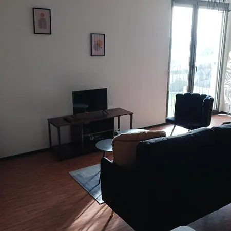 Апартаменты Cosy Flat Close To The Beaches And City Centre Монпелье